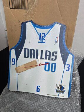 Dallas Mavericks Jersey Wall Clock NBA WinCraft Official Team Decor w/ Original